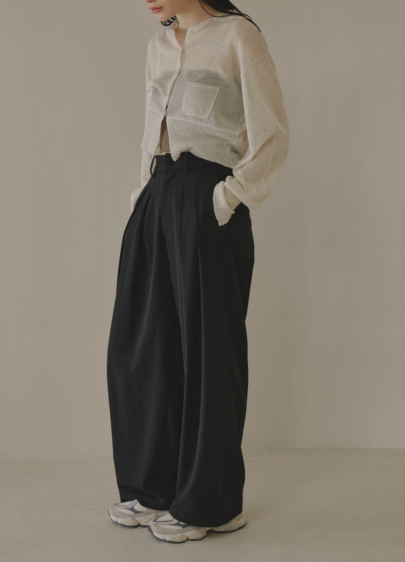 tuck wide pants