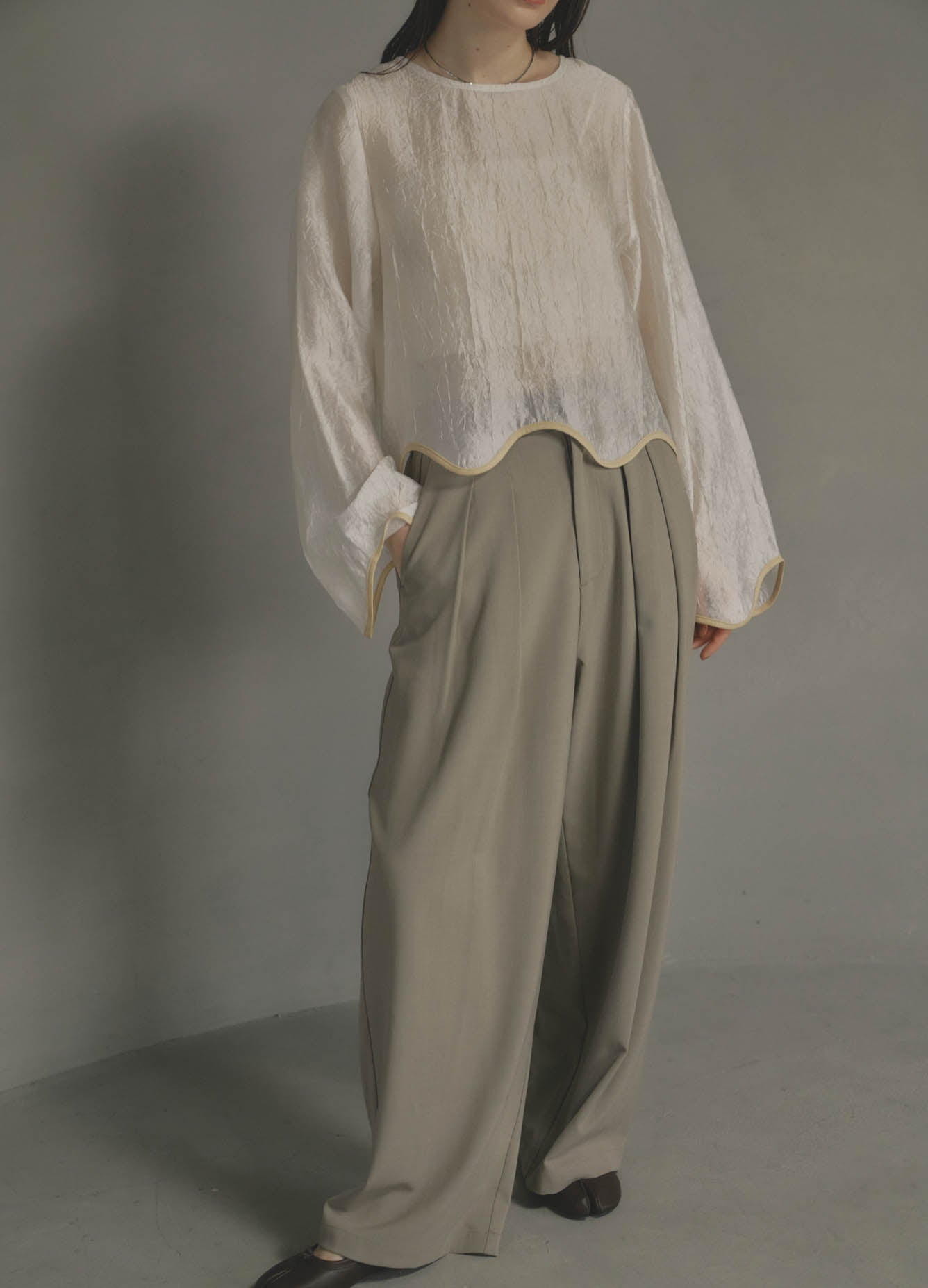 tuck wide pants