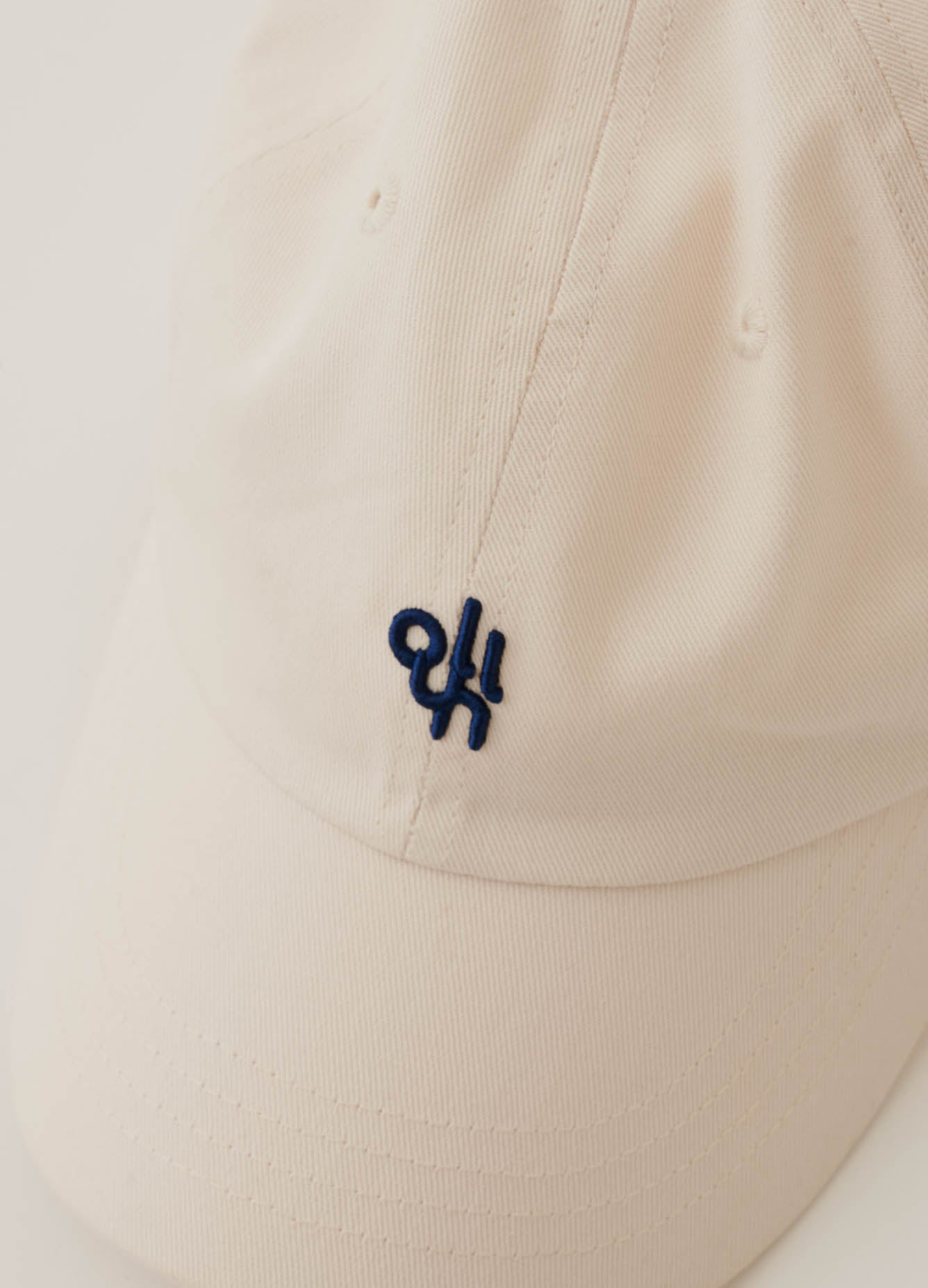 ollun logo cap